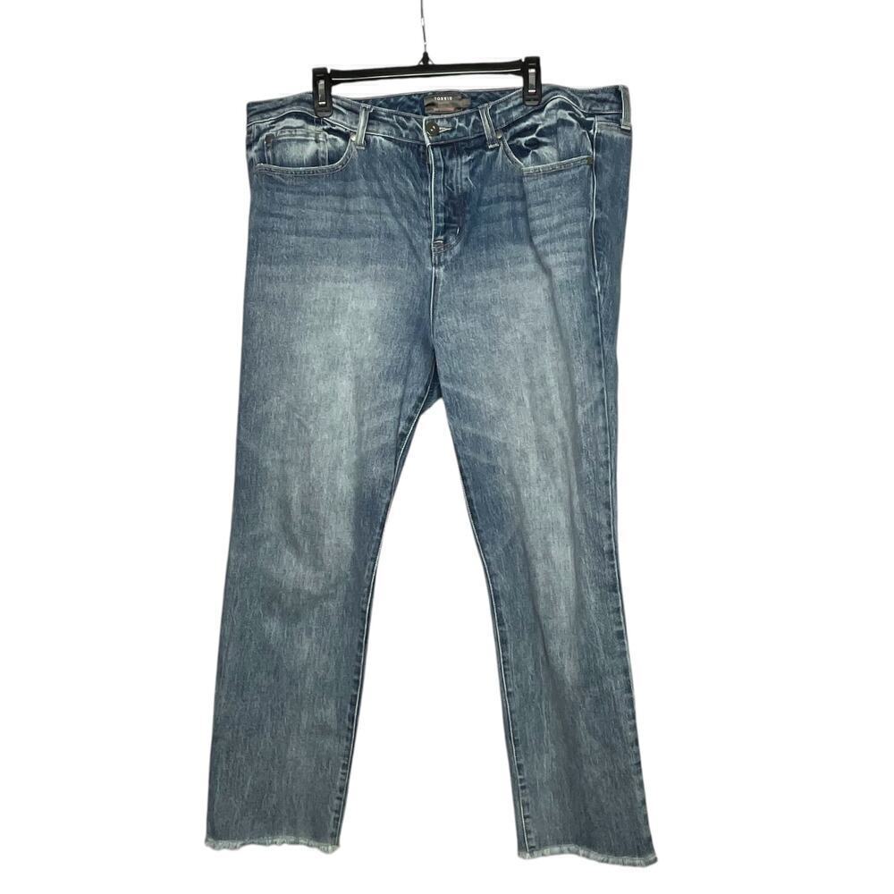 Torrid High Rise Straight Leg Distressed Denim Blue Jeans Size 16R Plus
